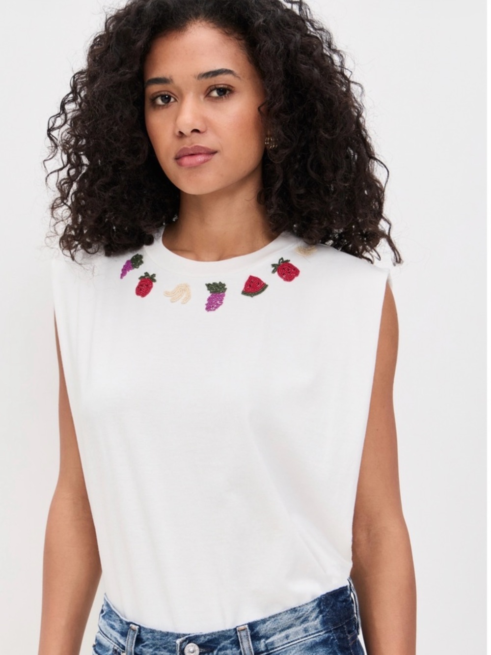 FARM Rio White Sleeveless Beaded Fruit Crewneck Top